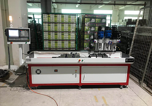 為什么企業(yè)都喜歡使用自動鉆孔機(jī)？